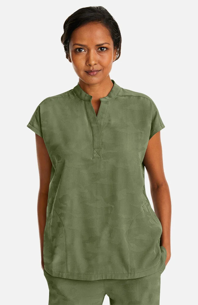 HH 2352 Journey Camo Top