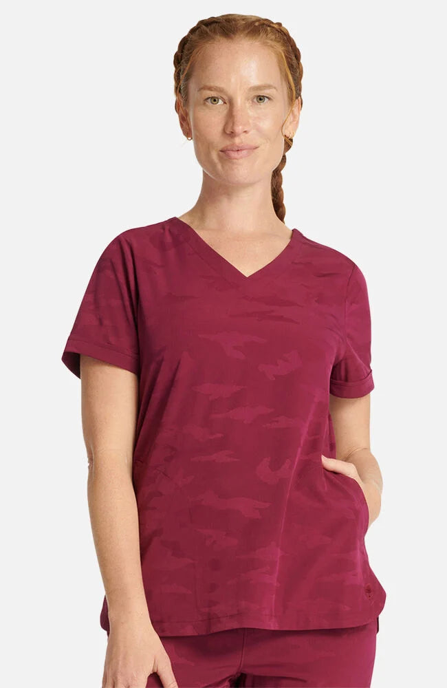 HH 2353 Joy Camo top
